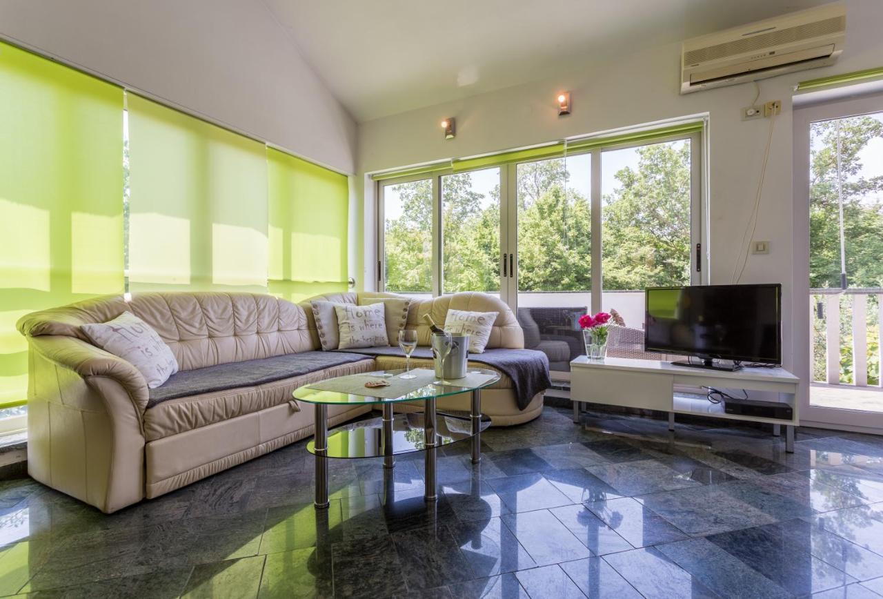 Molnar Resort Apartment Ljiljana Brzac Dış mekan fotoğraf